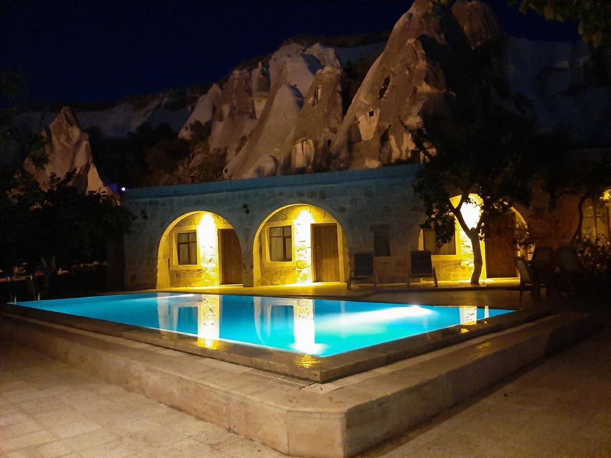 Seven Rock Cave * Goreme