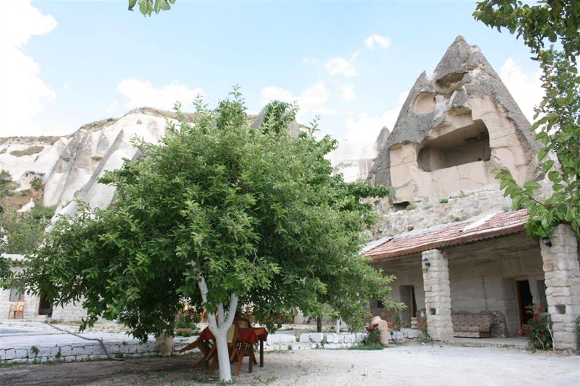 Seven Rock Cave Hostel Goreme